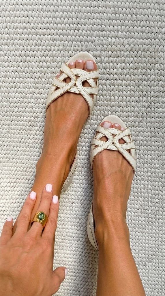 Eleni – Elegant Cream Woven Sandals