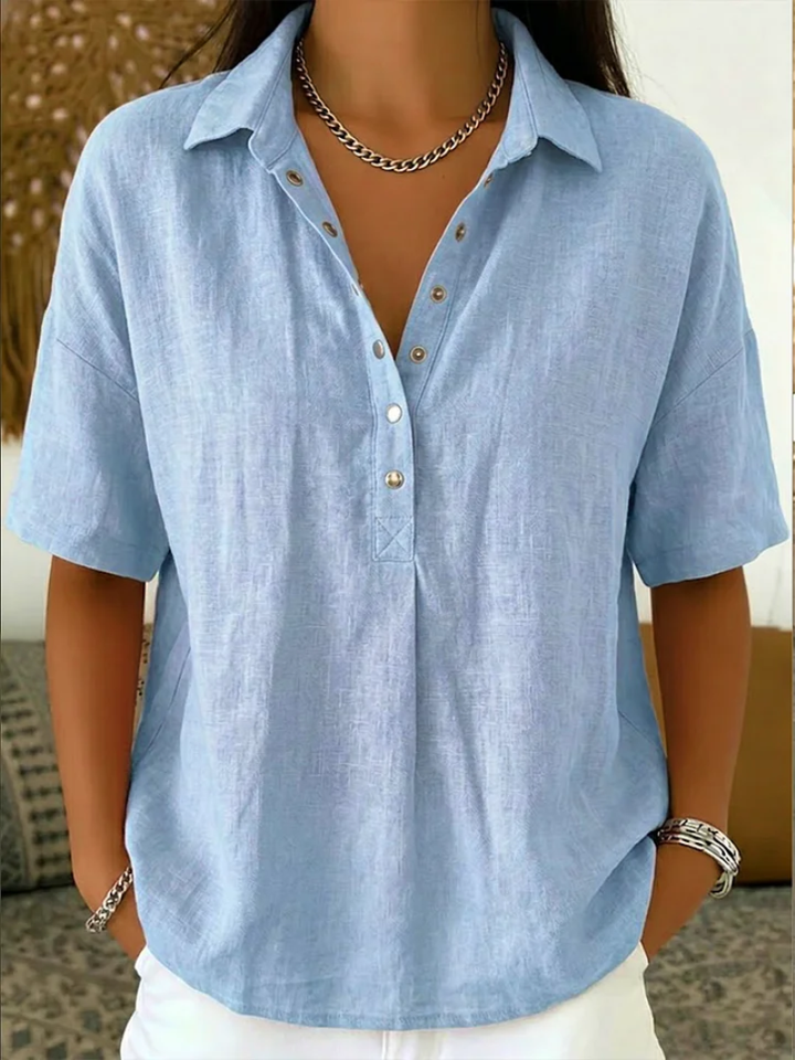 Tessa | Blouse with a collar and button detail