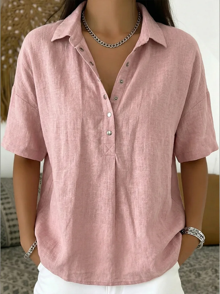 Tessa | Blouse with a collar and button detail