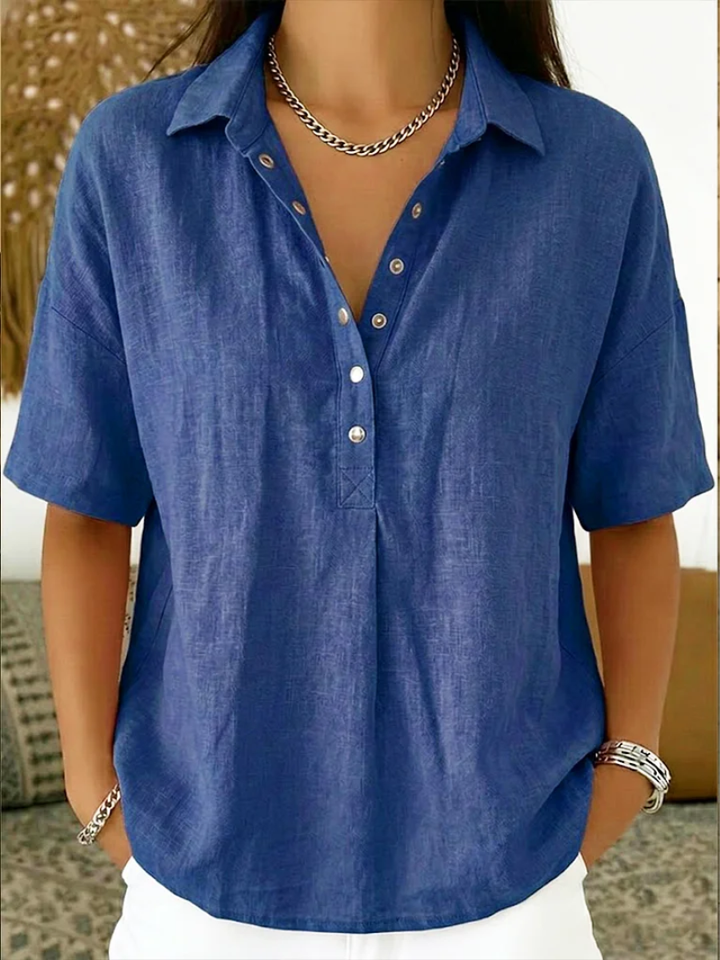 Tessa | Blouse with a collar and button detail