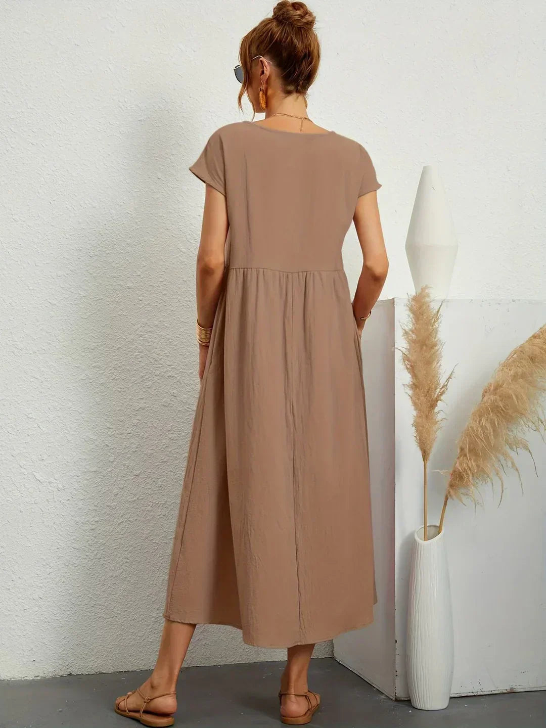 Gabrielle - Effortless Elegance Flowing Midi Dress