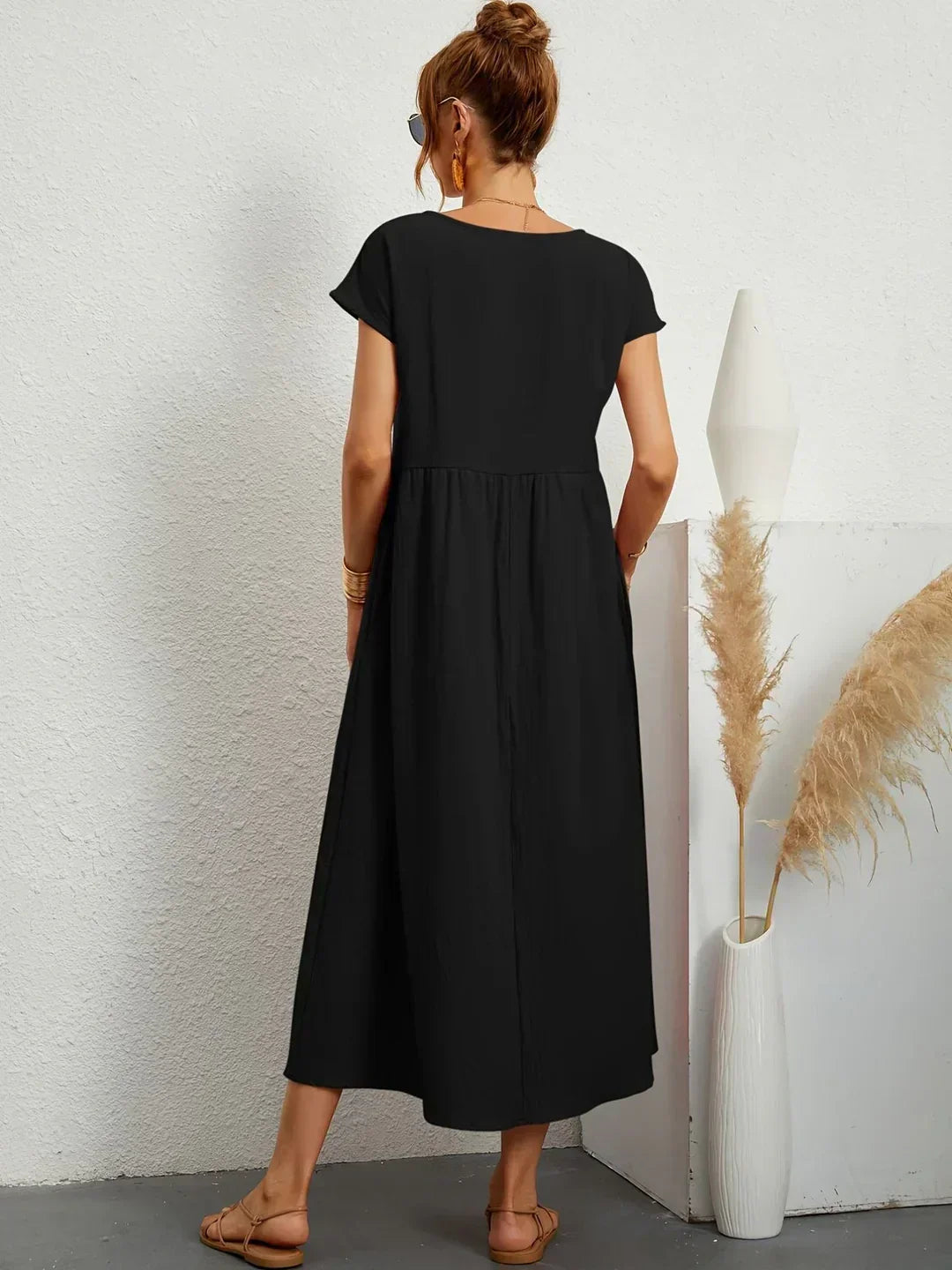 Gabrielle - Effortless Elegance Flowing Midi Dress