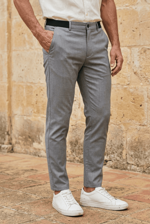 4-Way-Stretch Athletic Chino