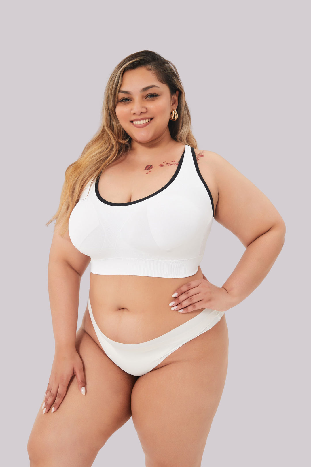 Luna - Racerback Sports Bra